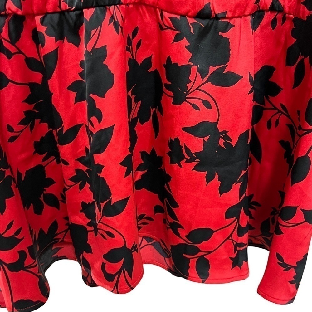 LANE BRYANT Elegant Black & Red Floral Career Blouse, Keyhole Button, Size 24 - Picture 11 of 12